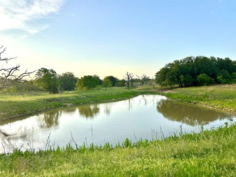 Private Ranch Land with Water