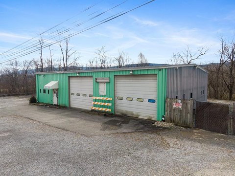 Prime Commercial Property Near Interstate