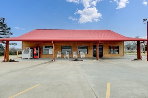 Turn-Key Restaurant Opportunity