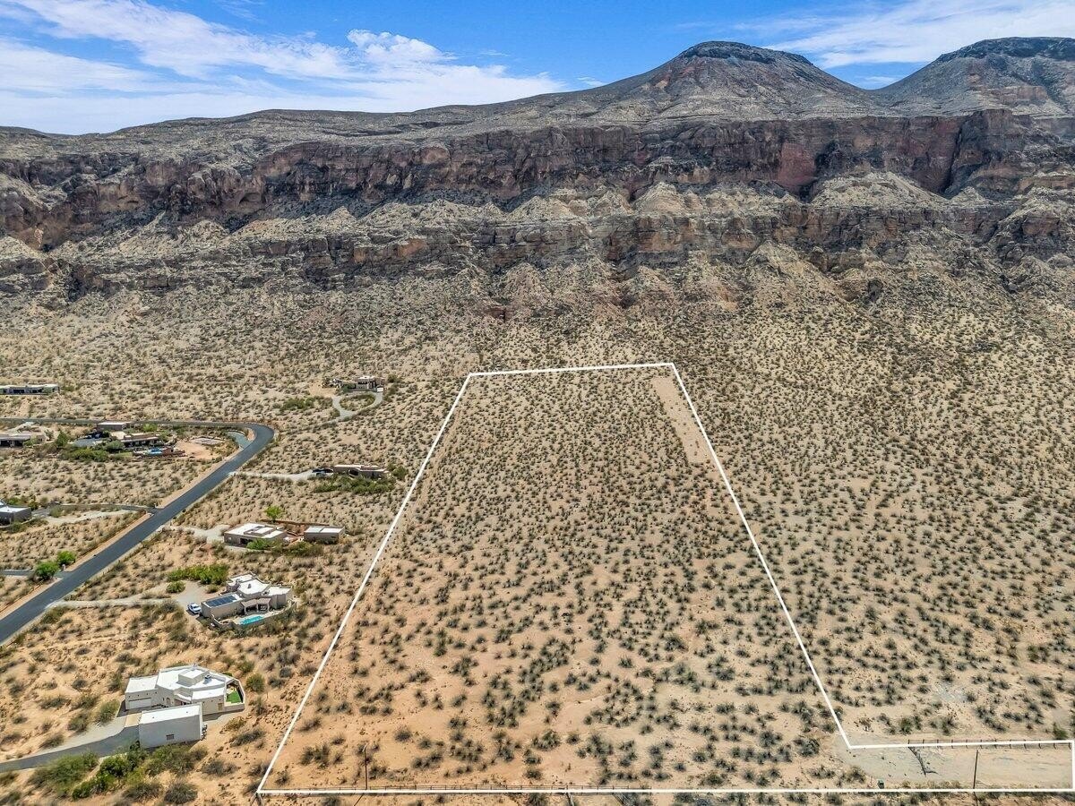 Hurricane Land Parcel: 14.42 Acres