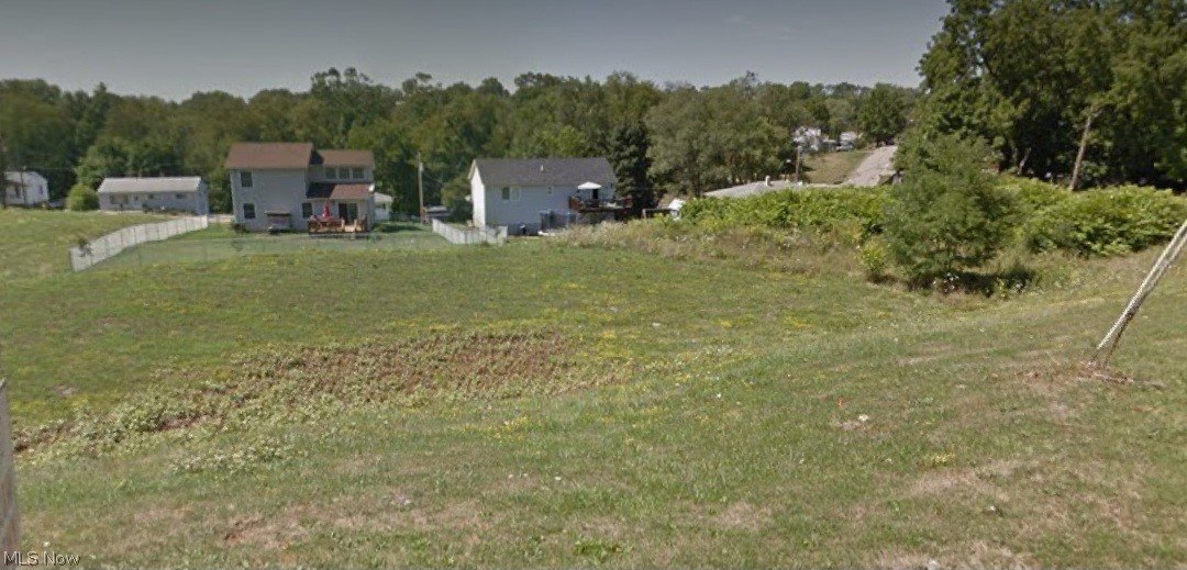 Land Near Schools and Parks