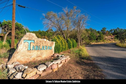 LAND - Tijeras, NM