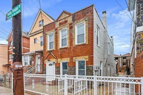 Renovated Duplex Near Sutphin Boulevard