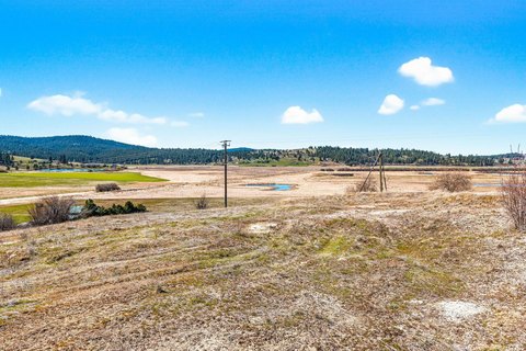 Land, Greenacres, WA
