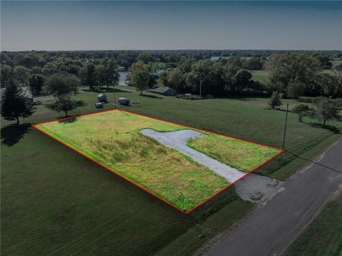 Land, Gallatin, MO