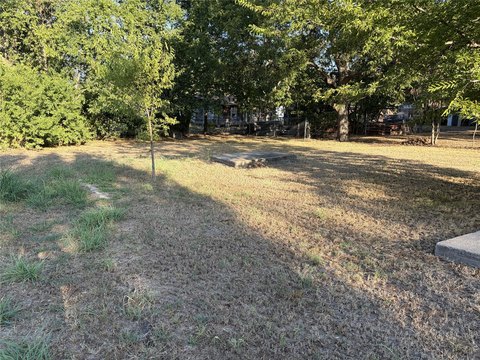 Land, Commerce, TX
