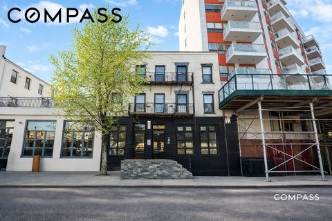 Mixed-Use Low-Rise with Retail