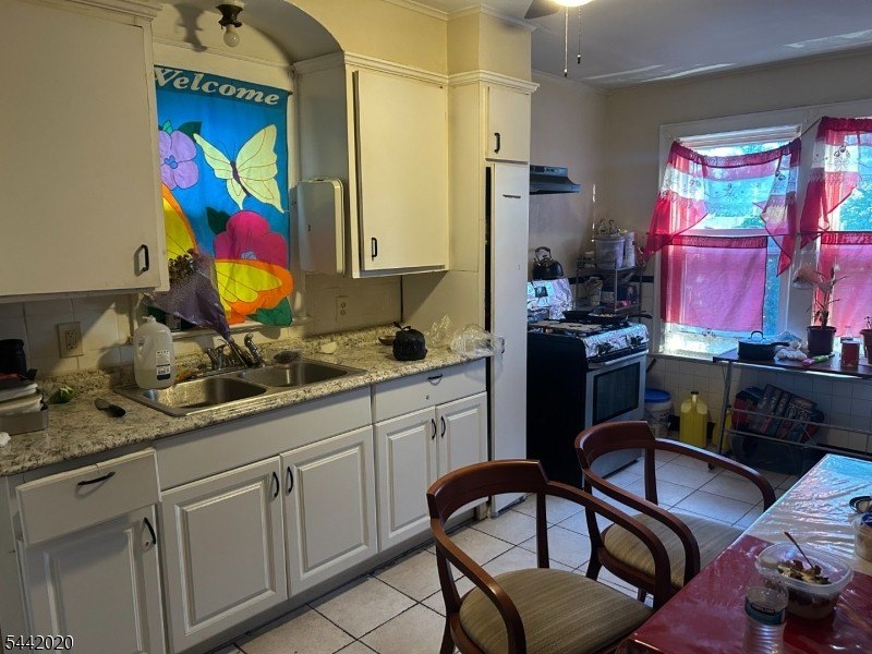 Picture 5