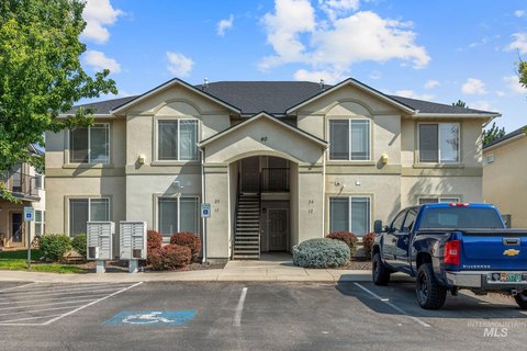 Fourplex with Private Patio/Balcony