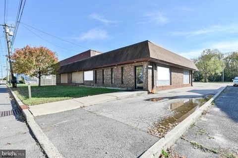 Pleasantville Industrial Building with Offices