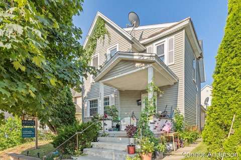 Duplex with Two Homes on One Lot