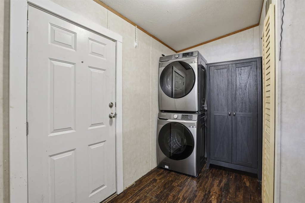 Picture 30