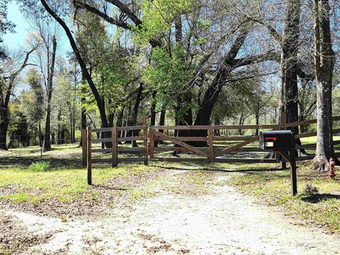 Unrestricted Land with Barns