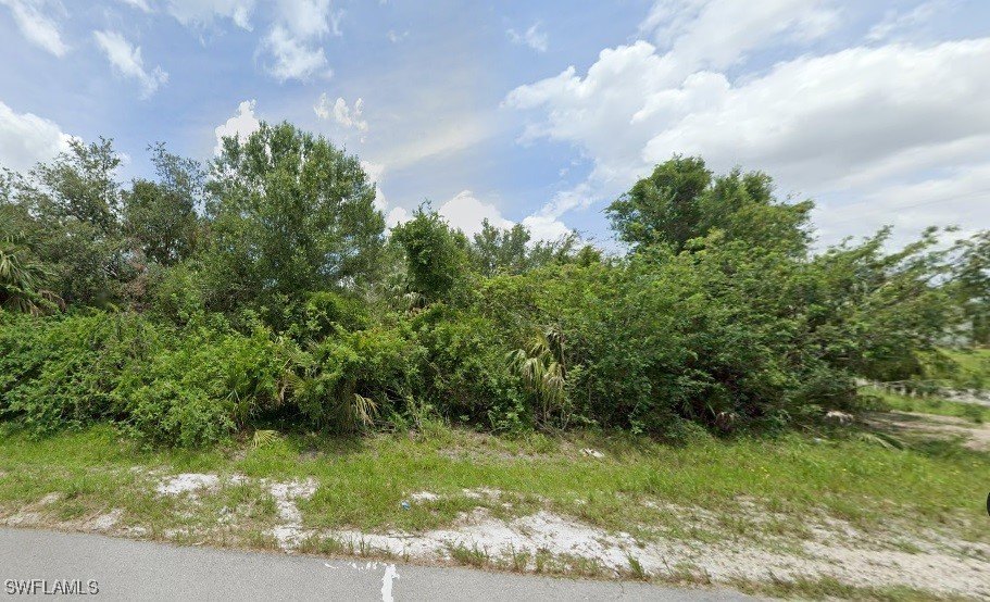Duplex Lot in Buckingham Farms