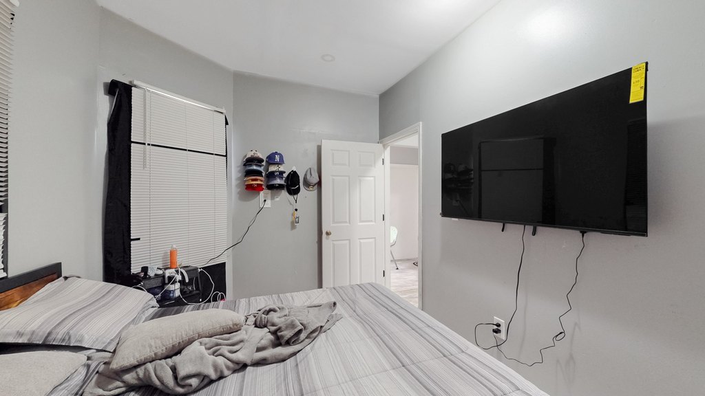 Picture 7