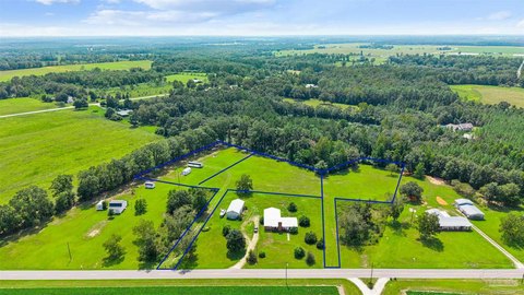 Land, Mcdavid, FL