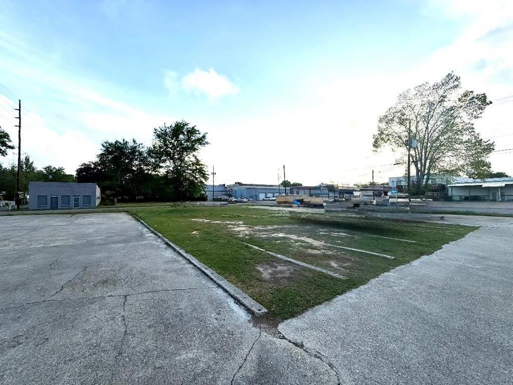 Downtown Commercial Lot in Picayune