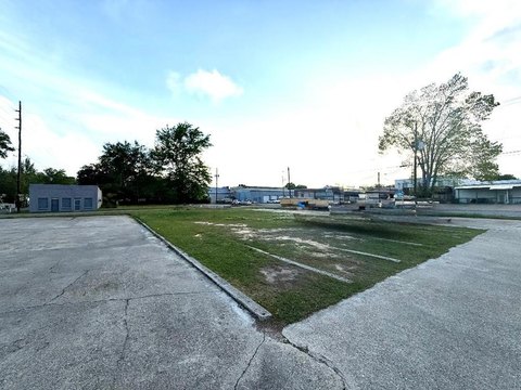 Downtown Commercial Lot in Picayune