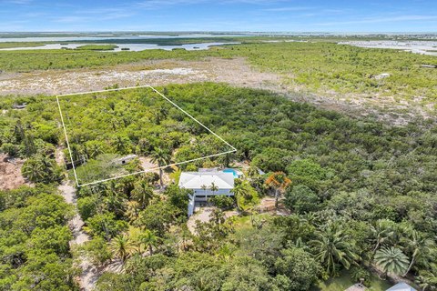 Pristine Land in Cudjoe Key