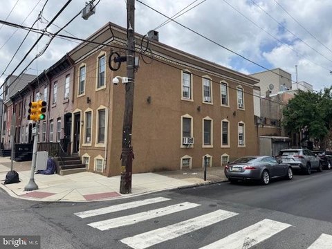 Spacious Philadelphia Multifamily Corner Property
