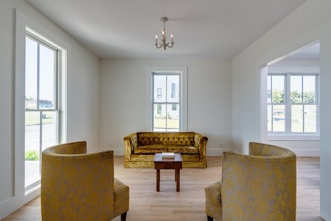 Duplex With Separate Apartment