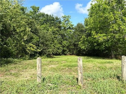 New Orleans Buildable Residential Lot