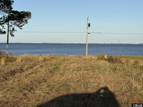 Sound Front Lot in Aydlett