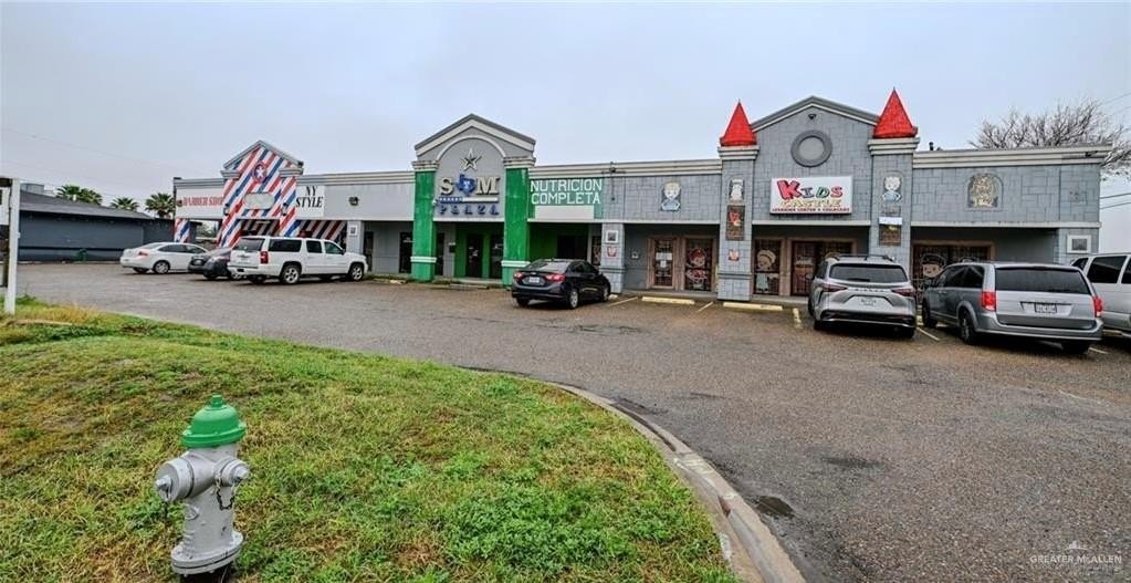 Income Producing Commercial Plaza