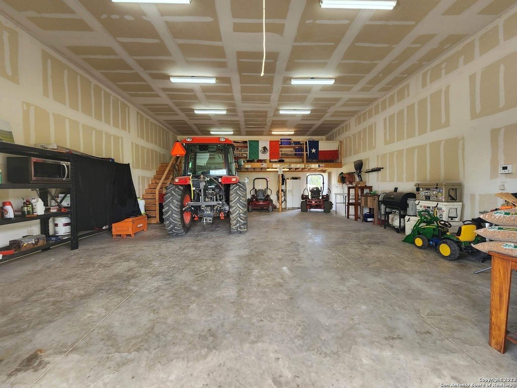 Picture 4