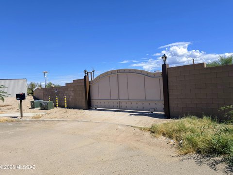 Tucson Commercial Land For Sale