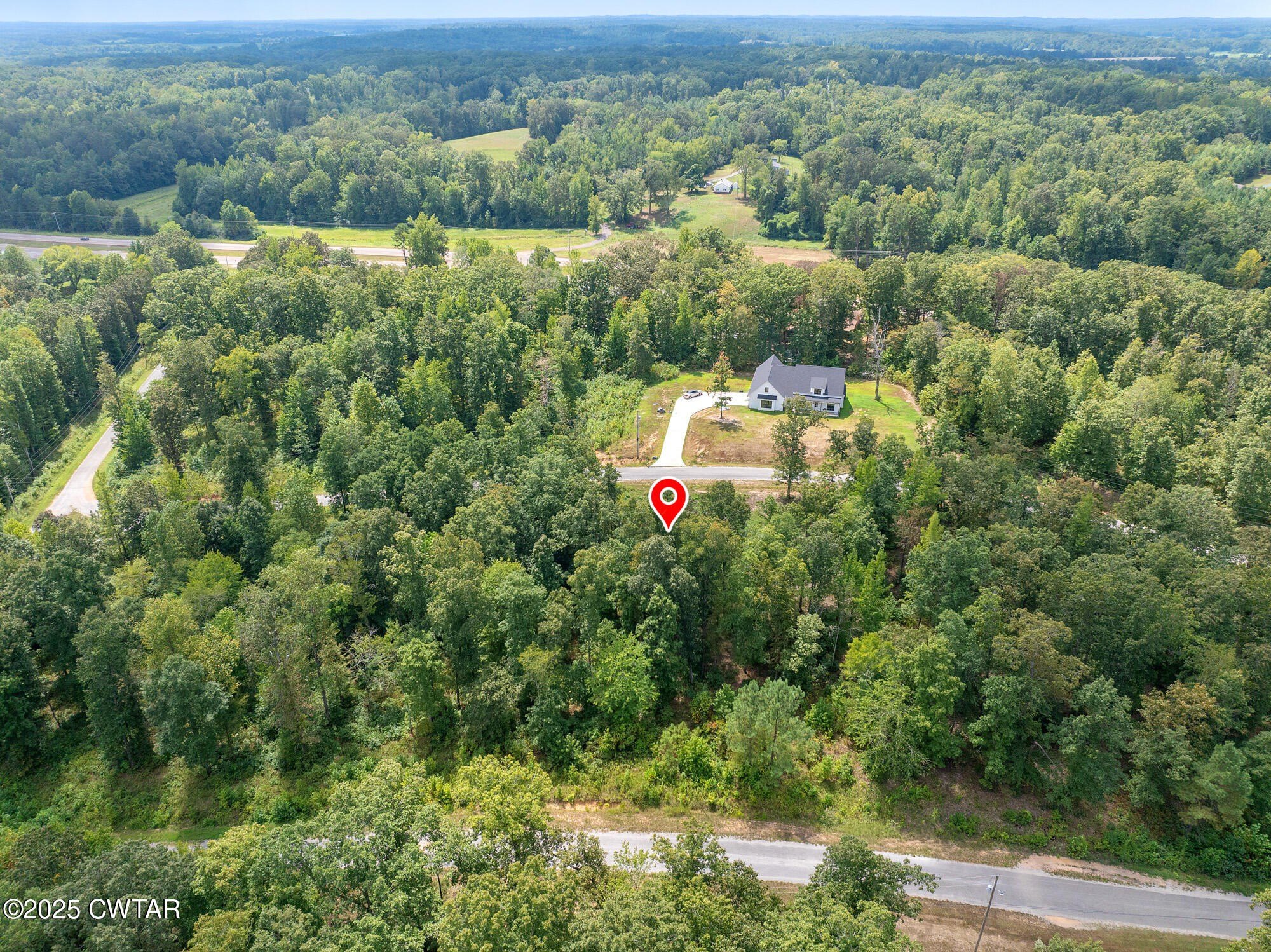 Residential Land in Lexington, TN