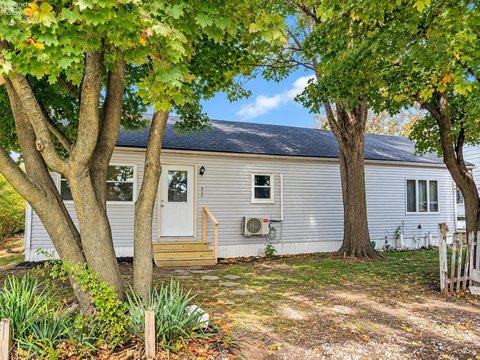 Single-Story Duplex