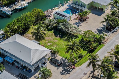 Canal-Front Vacant Lot Ready