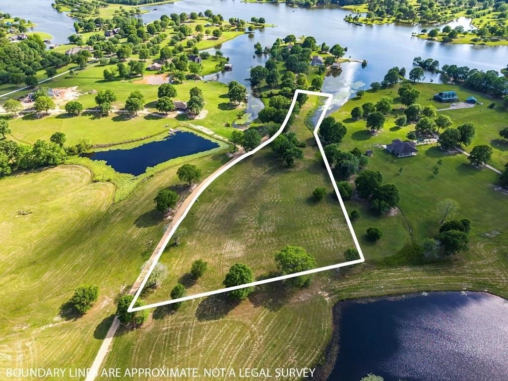 Picturesque Lakefront Property Ready