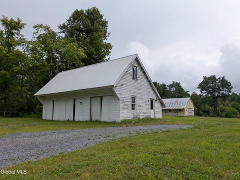 Land, Wilton, NY