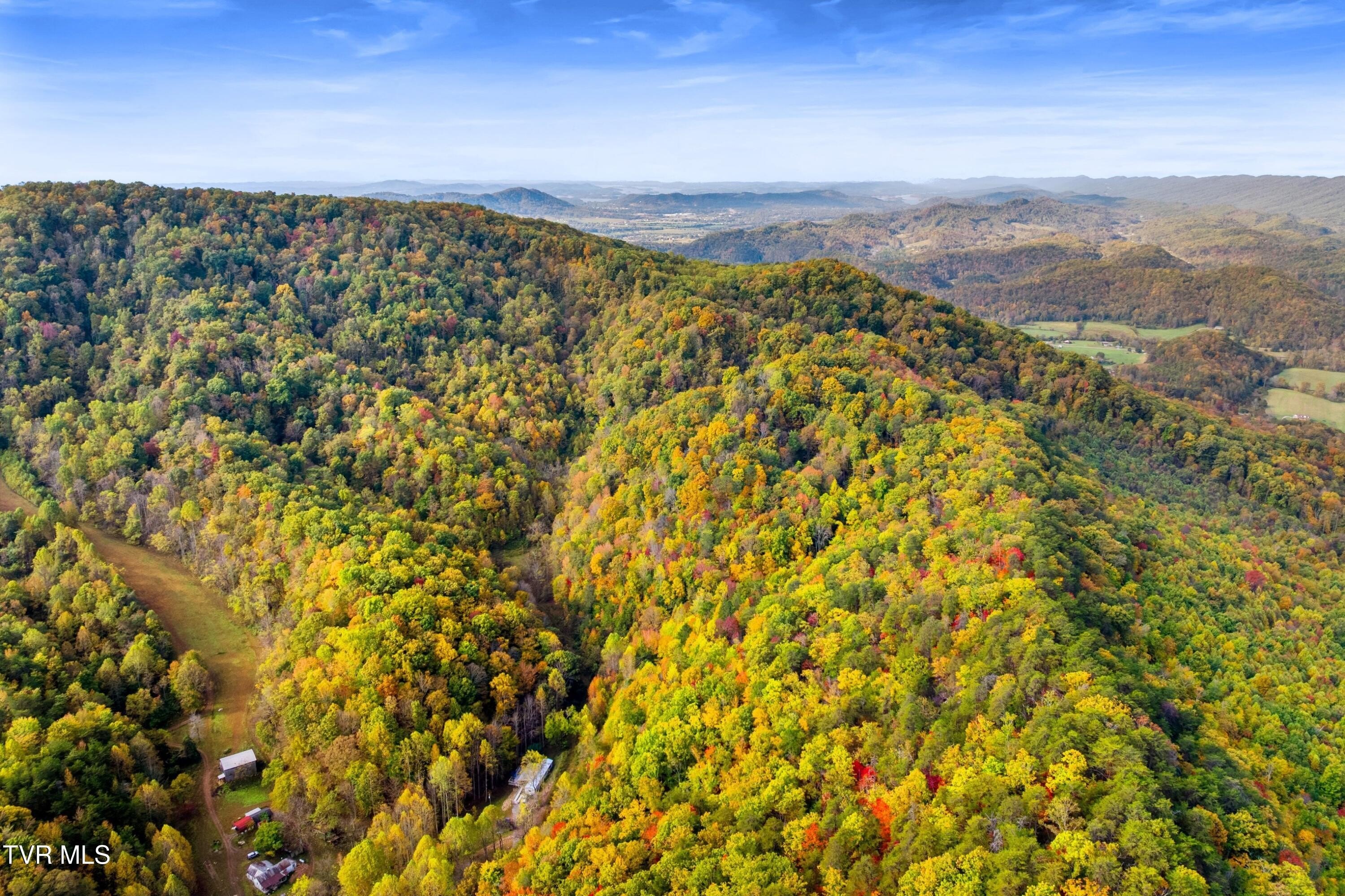 85 Acres Unrestricted Land