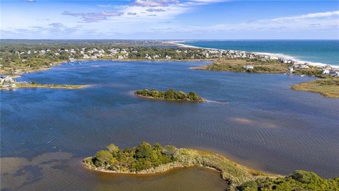 Recreational Waterfront Land
