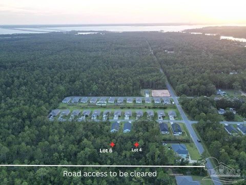 Land, Milton, FL