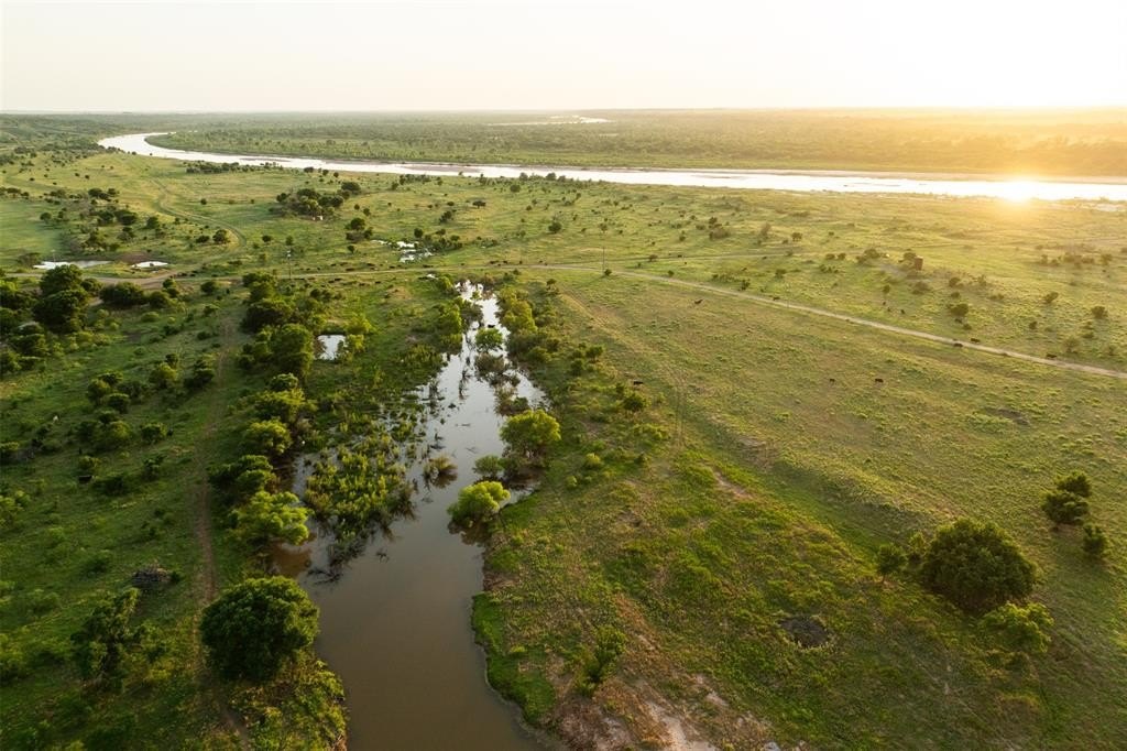 Riverfront Ranch with Agricultural Potential