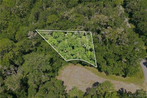 Flat Residential Lot on Cul-de-Sac