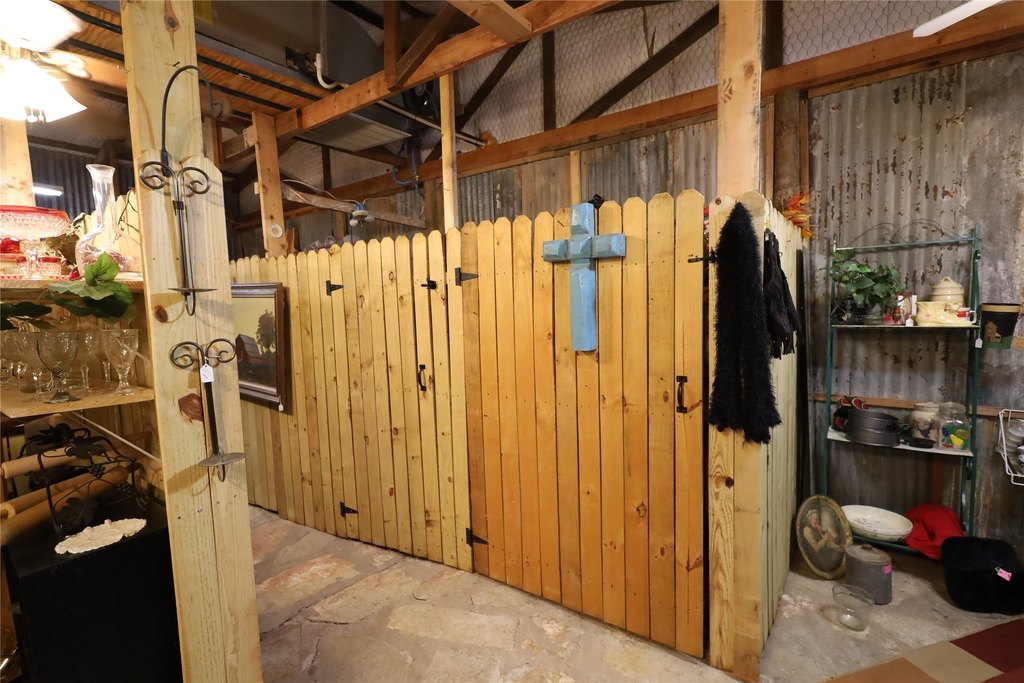Picture 19
