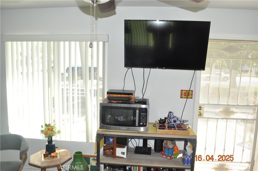 Picture 37