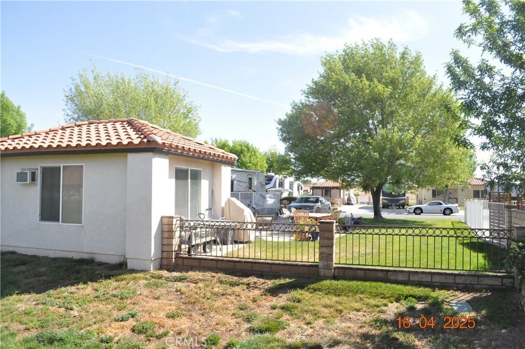 Picture 25
