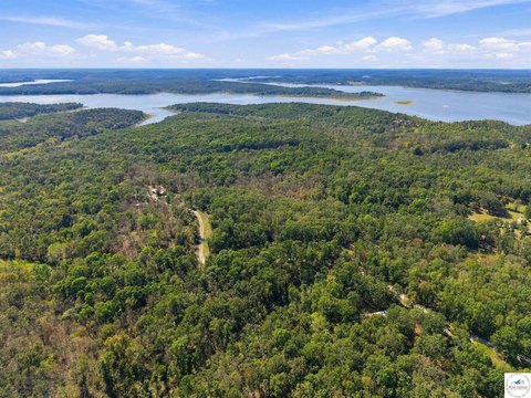 LAND, No Home, Deepwater, MO