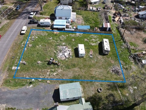 Residential Land in Peaceful Hines