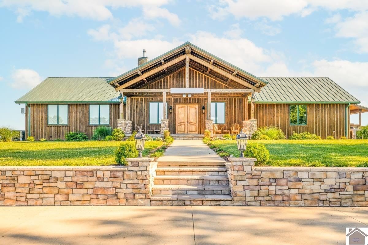 Premier Recreational and Investment Property