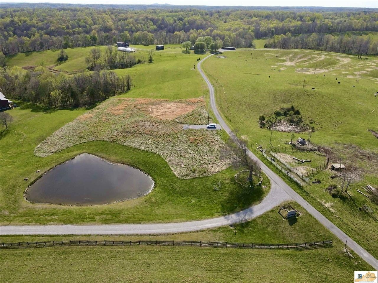 Premier Building Site Near Lake