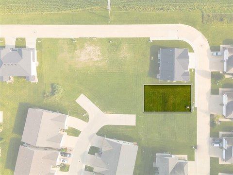 Land/Lot/Farm, Cedar Rapids, IA