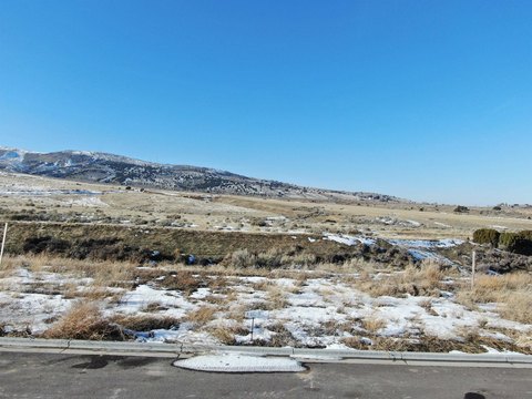 Residential Lot with Mountain Views