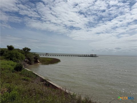 LAND - Seadrift, TX